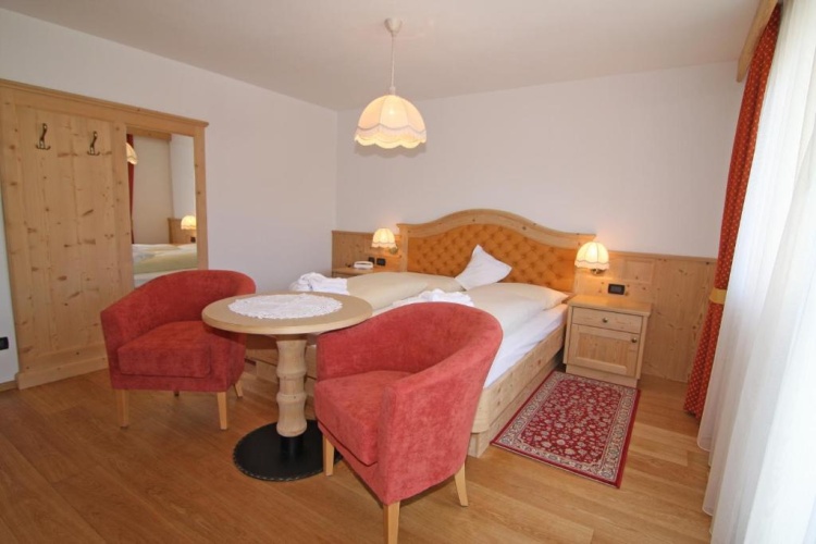 Superior Double room with balcony