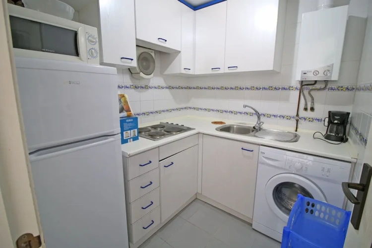 1 Bedroom Apartment with balcony and with sea view