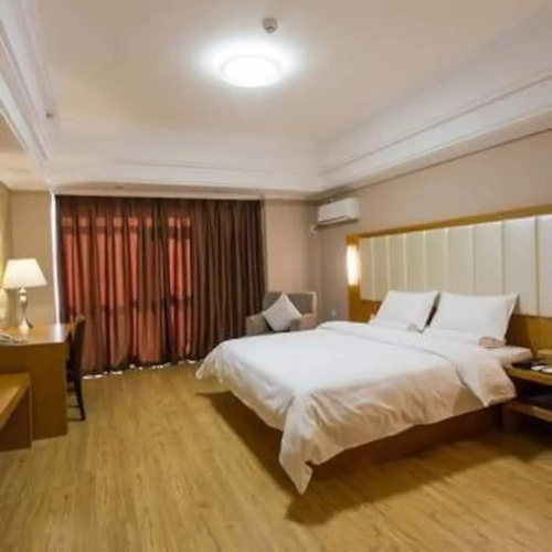 Starway Hotel