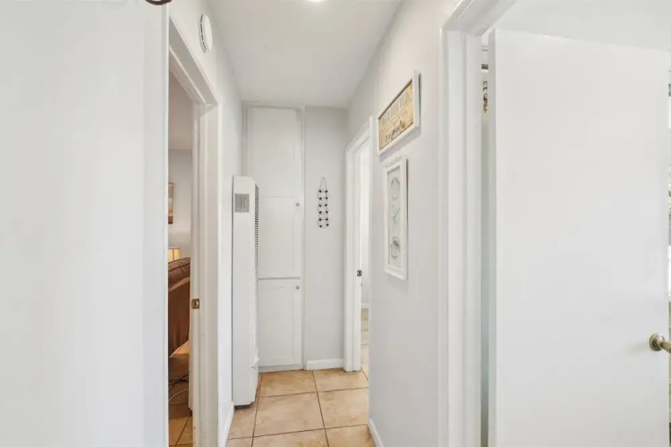 Beautiful 2 Bed Beach Condo #104 2 Bedroom Condo by RedAwning