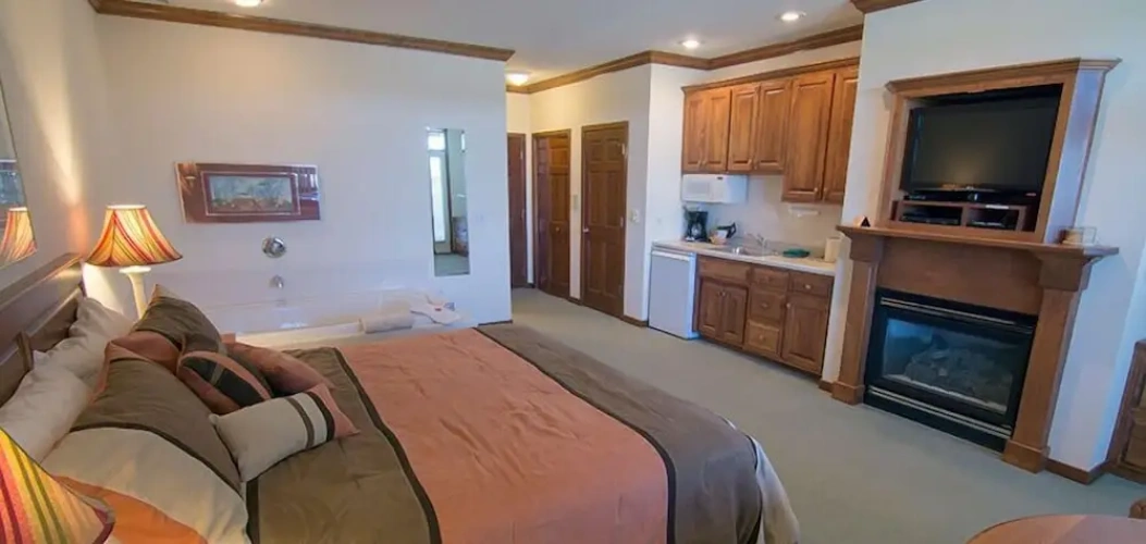Double Suite