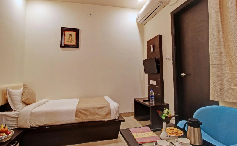 Deluxe Single room