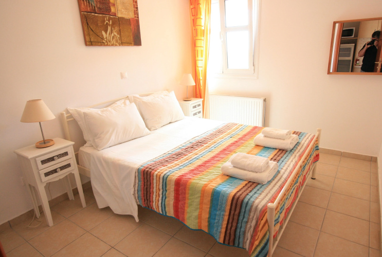 Lagoon View Apartments - Adults Only
