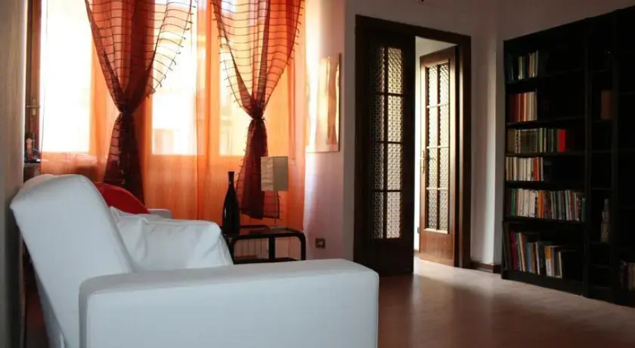 Happy & Beautiful Flat in Milan