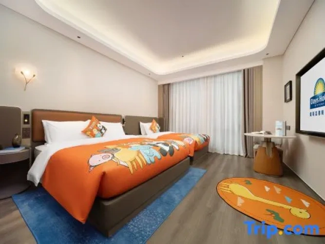 Standard Twin Family room
