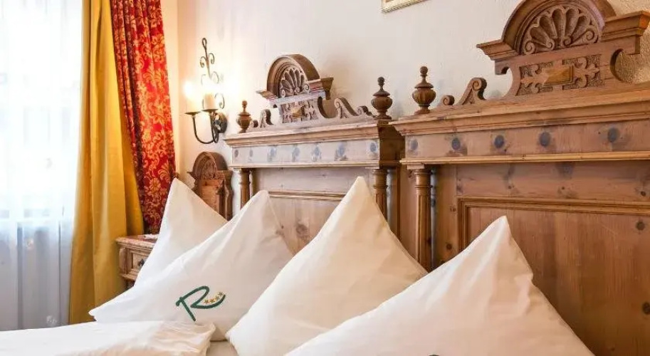 Sylvanas Wohlfhl Hotel