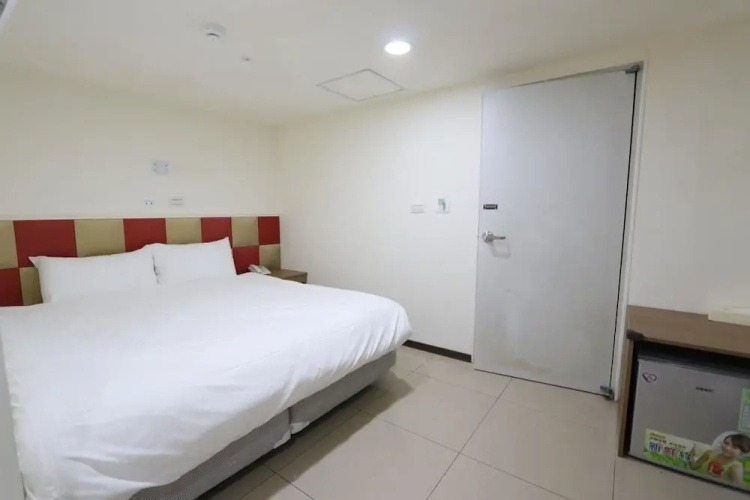 Yidianyuan Hotel