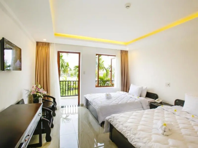 Deluxe Double room with balcony and with river view