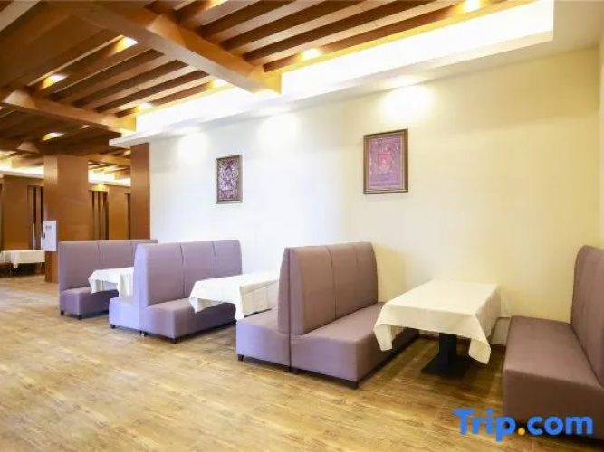Zoige Tangute Hotel