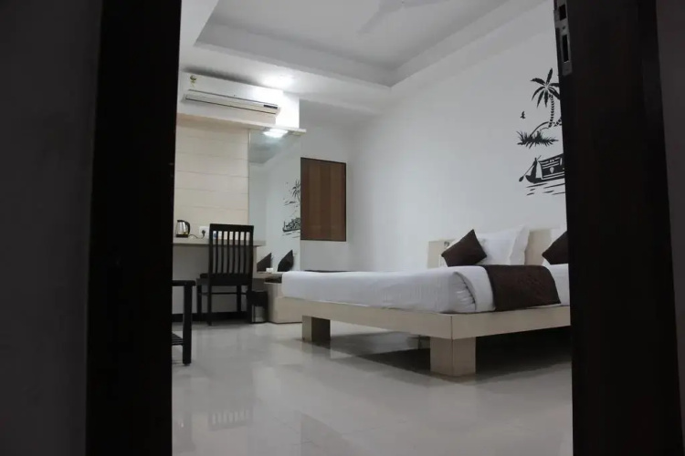 Hotel Sapphire