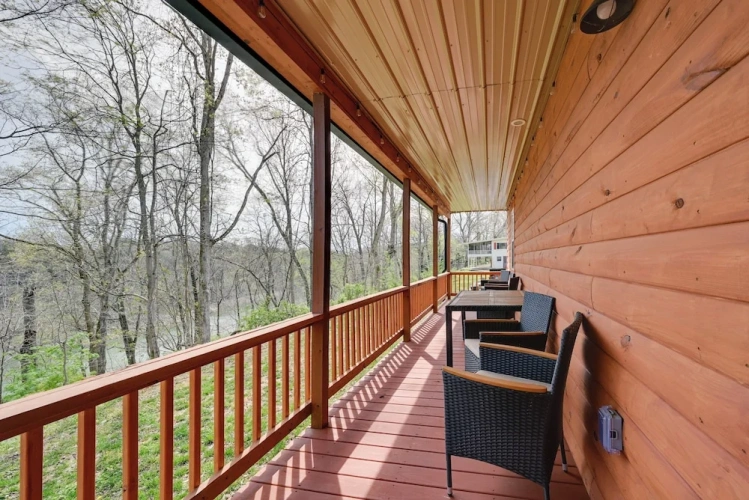 2 Bedrooms Cottage