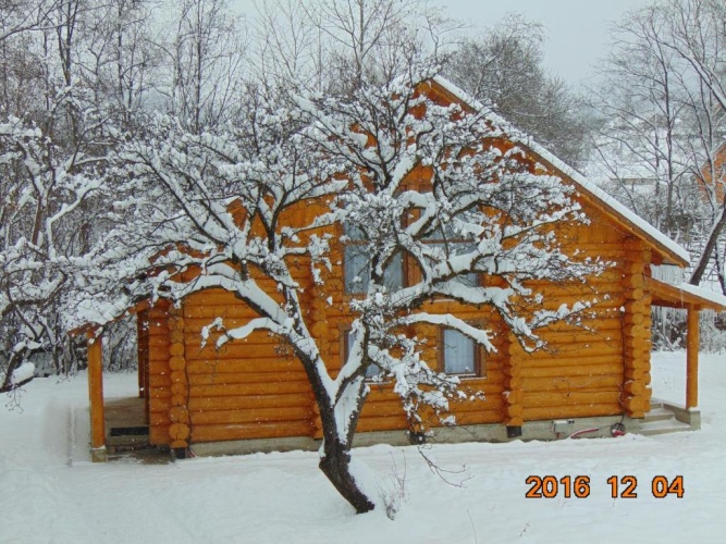 2 Bedrooms Cottage