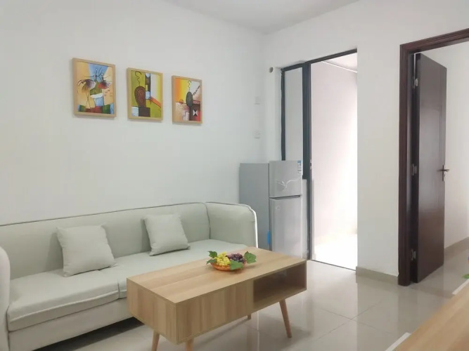 Gemmed Apartment