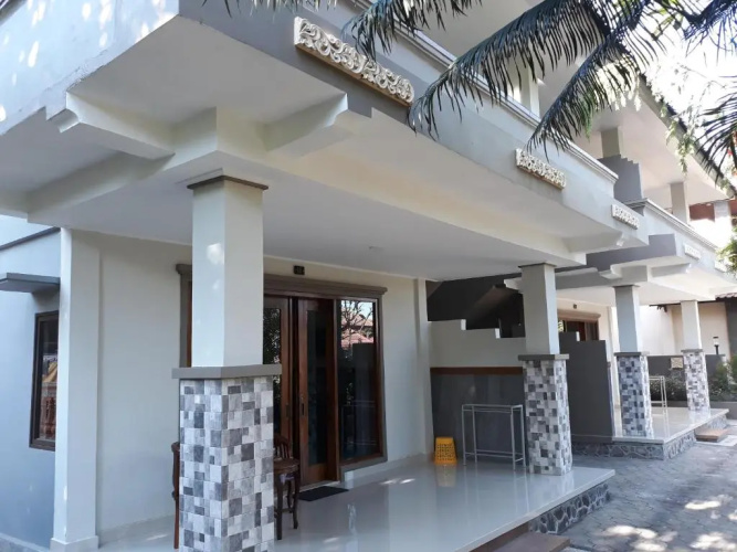 Puri Bali Lovina