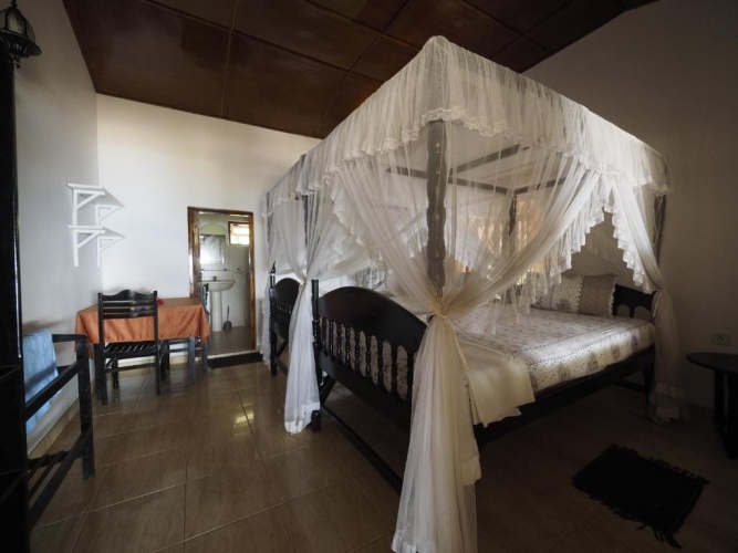 Standard Twin room with sea view