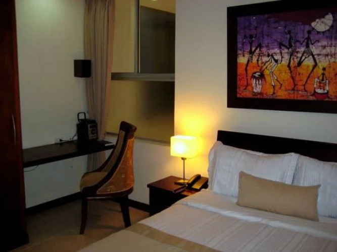 Hotel Primavera Plaza