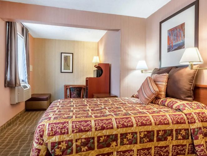 Rodeway Inn Limon Area