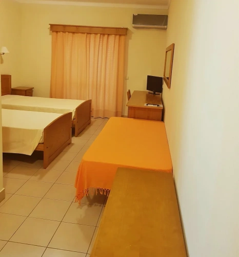 Standard Triple room with balcony
