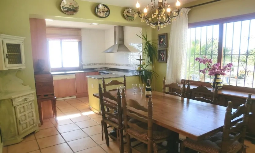 4 Bedrooms Family Villa with view