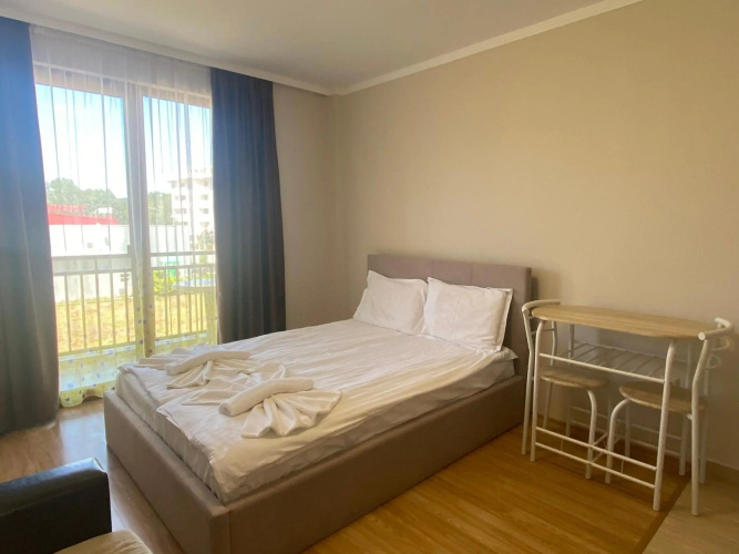 Private Studio SUMMER BREZE 204