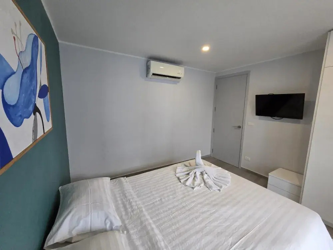Well located Apt-1BR T2 -421