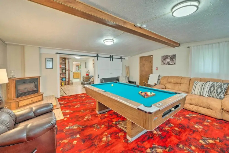 Caldwell House w/ Grill ~ 1 Mi to Downtown!
