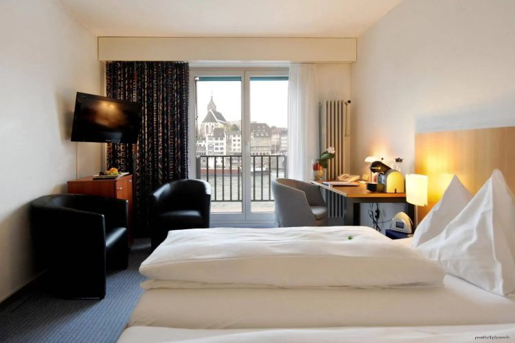 Hotel Merian Basel — Self Check-in