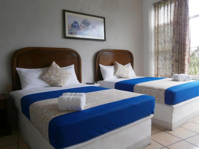 Standard Double room with lake view
