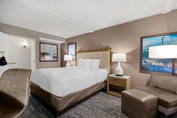 Best Western Savannah Historic District photo 6