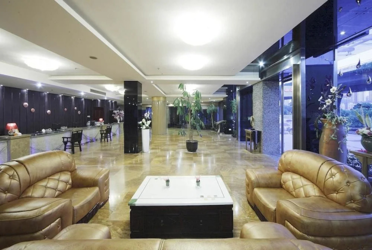 Xinghuacun Hotel