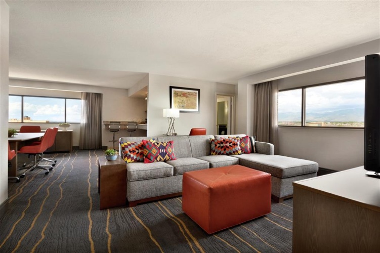 DoubleTree by Hilton Hotel Albuquerque photo 8