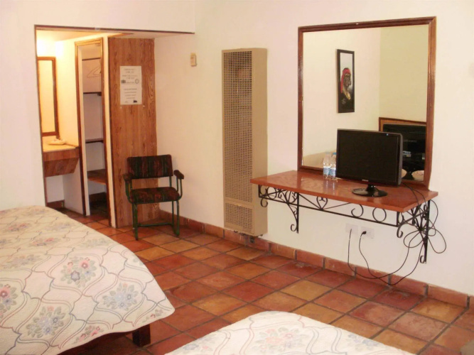 Hotel Cascada Inn