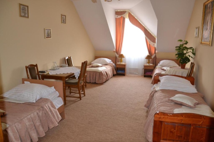 Standard Quadruple room