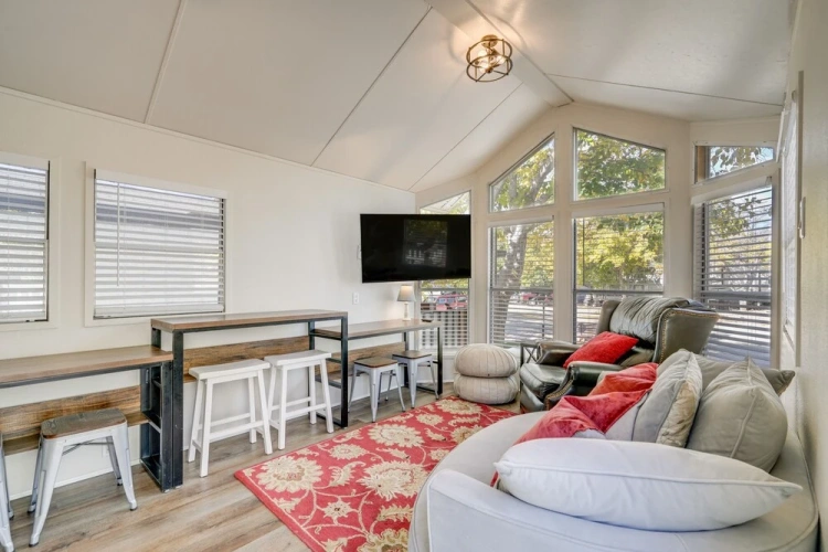 Guest rooms