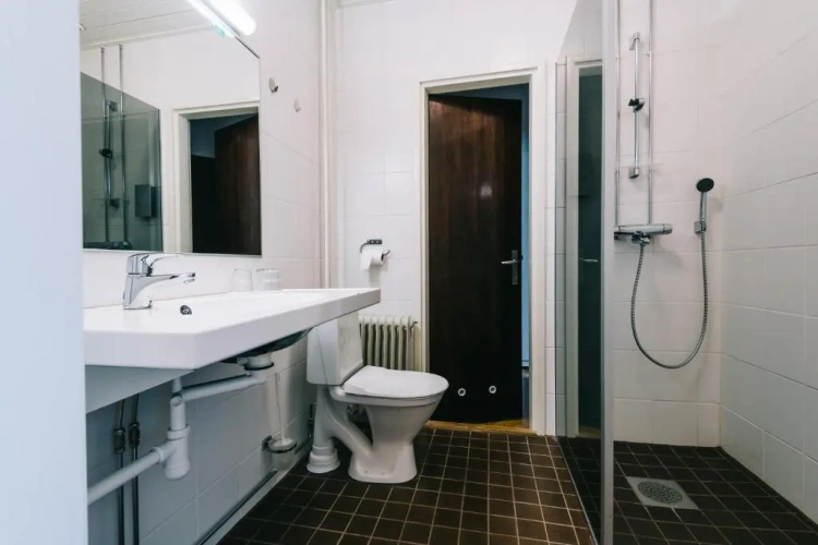 Economy Triple room