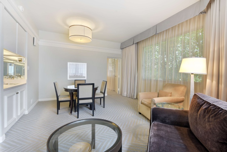 The Beverly Hilton photo 8