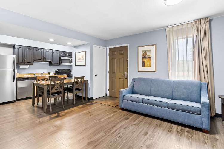 Quadruple Suite