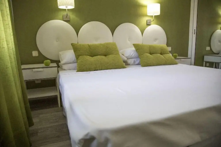 California Suites