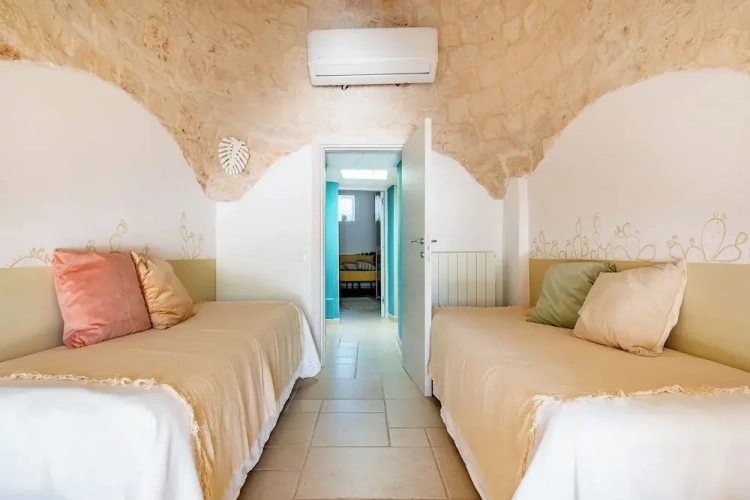 3 Bedrooms Family Villa