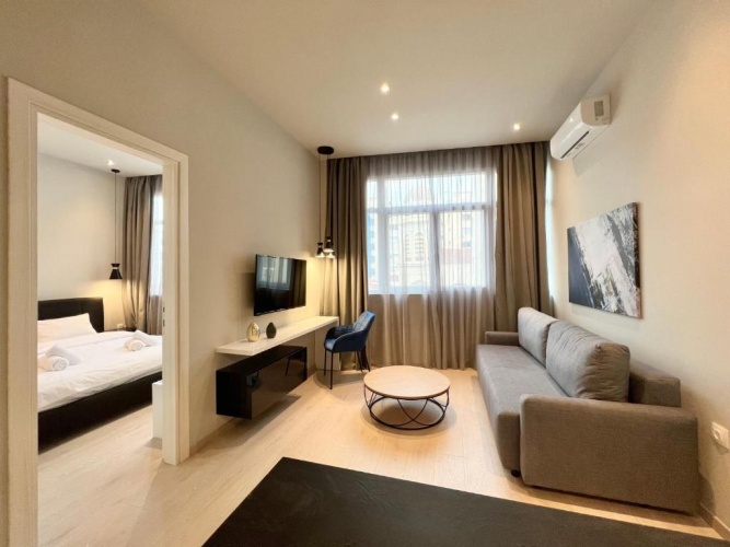 1 Bedroom Apartment