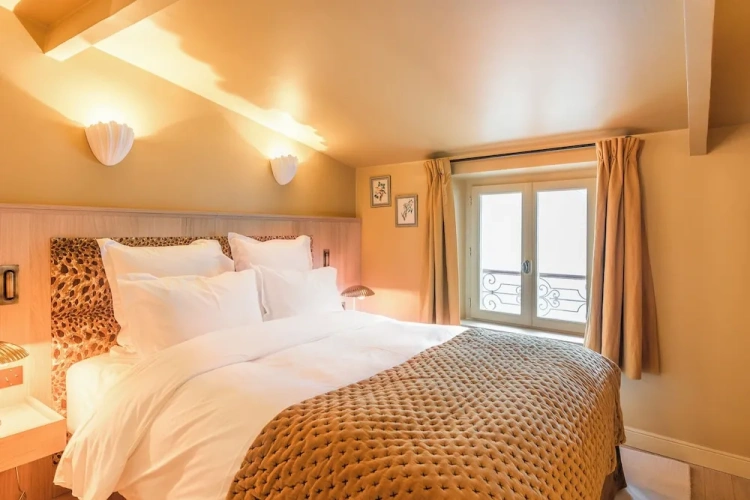 1 Bedroom Superior Apartment