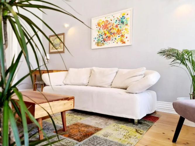Casa Lara by HnM