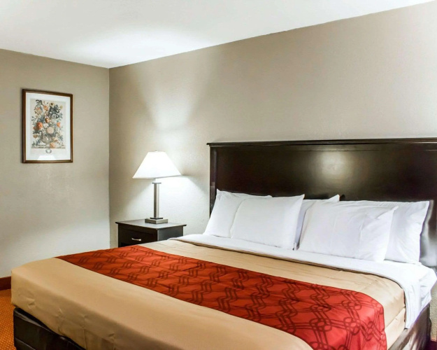 Econo Lodge Burlington I-40