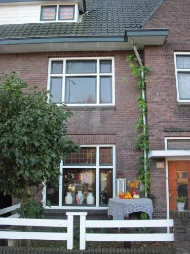 B & B Pottery