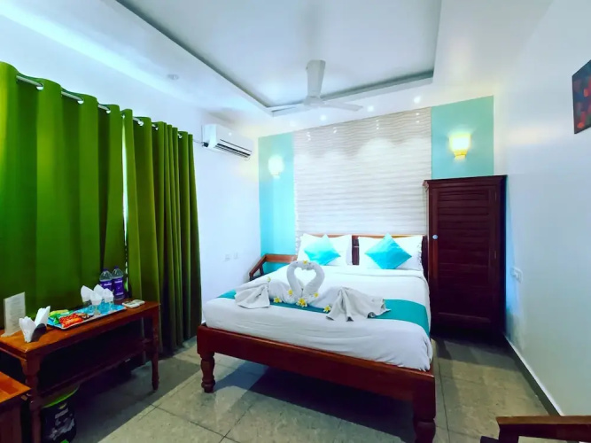 Le Holiday Inn