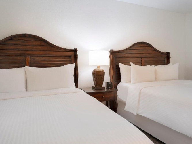 Deluxe Double Suite
