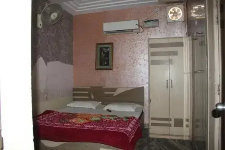Hotel Ekta Palace