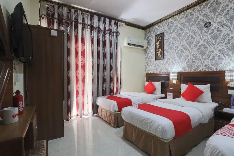 Remas Hotel Llc by OYO Rooms