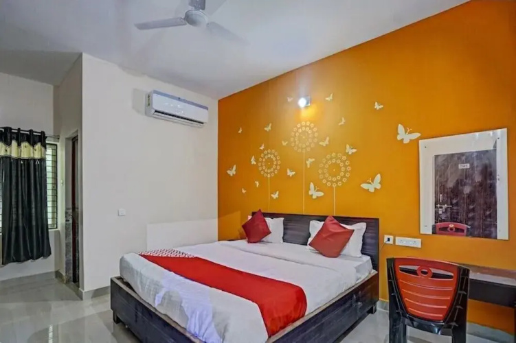 Khandai Palace by OYO Rooms