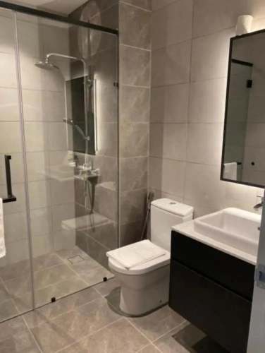 2 Bedrooms Comfort Apartment with city view